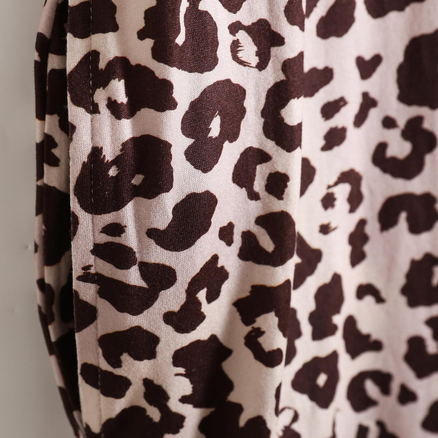 image:imagePNAEONG Plus Size Nightgowns for Women Short Sleeve House Dress Loose Fit Sleepwear with Pockets M3XLBeige Leopard
