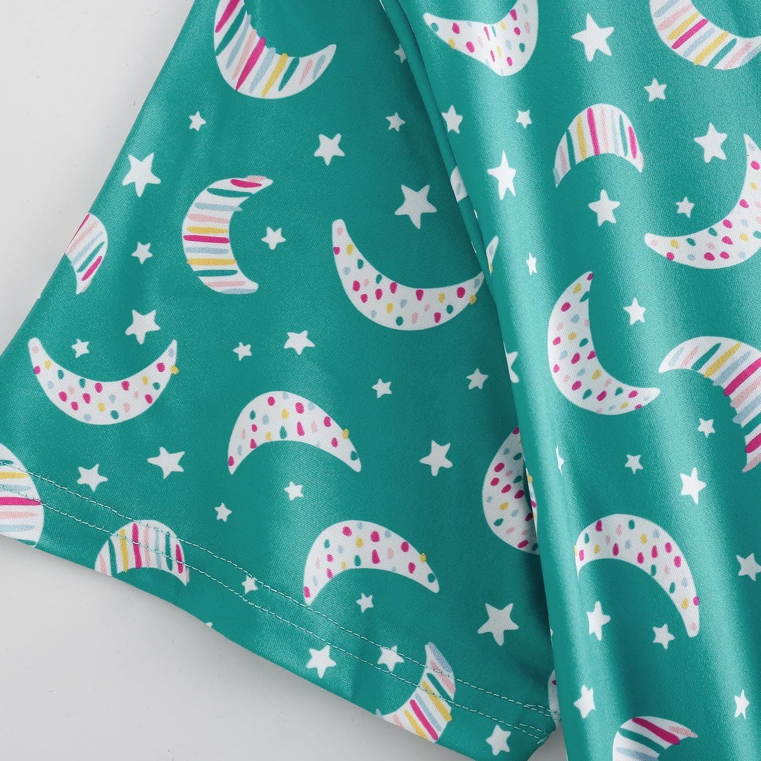 image:imagePNAEONG Plus Size Nightgowns for Women Short Sleeve House Dress Loose Fit Sleepwear with Pockets M3XLGreen Moon